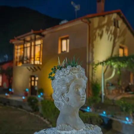 Norma Villa
